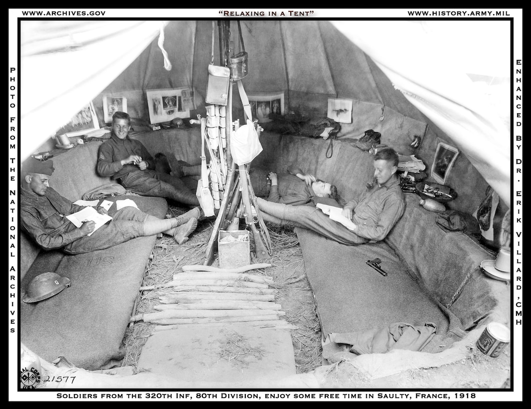 80th Division soldiers relax in France, 1918