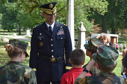 Wreath laying ceremony for President Benjamin Harrison at Crown Hill Cemetery, in Indianapolis, on Aug. 18, to commemorate the Hoosier President’s 185th birthday. (US Army photo by Catherine Carroll)
