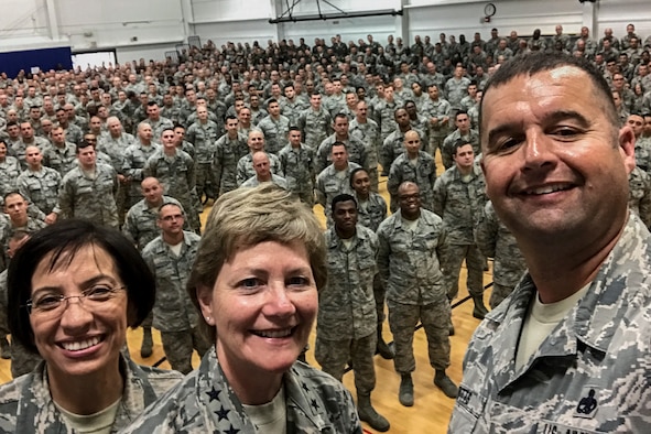 910th Airlift Wing Command Chief Master Sgt. Bob Potts takes a selfie with Lt. Gen. Maryanne Miller (center), commander of the Air Force Reserve Command, AFRC Command Chief Master Sgt. Ericka Kelly (left), and Youngstown Air Reserve Station's Reserve Citizen Airmen at a Commander's Call in YARS's fitness center during the 2017 August Unit Training Assembly.