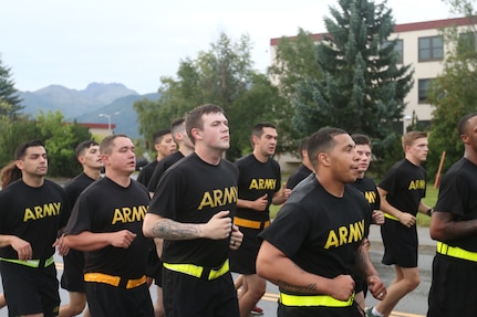 Spartans run for National Airborne Day