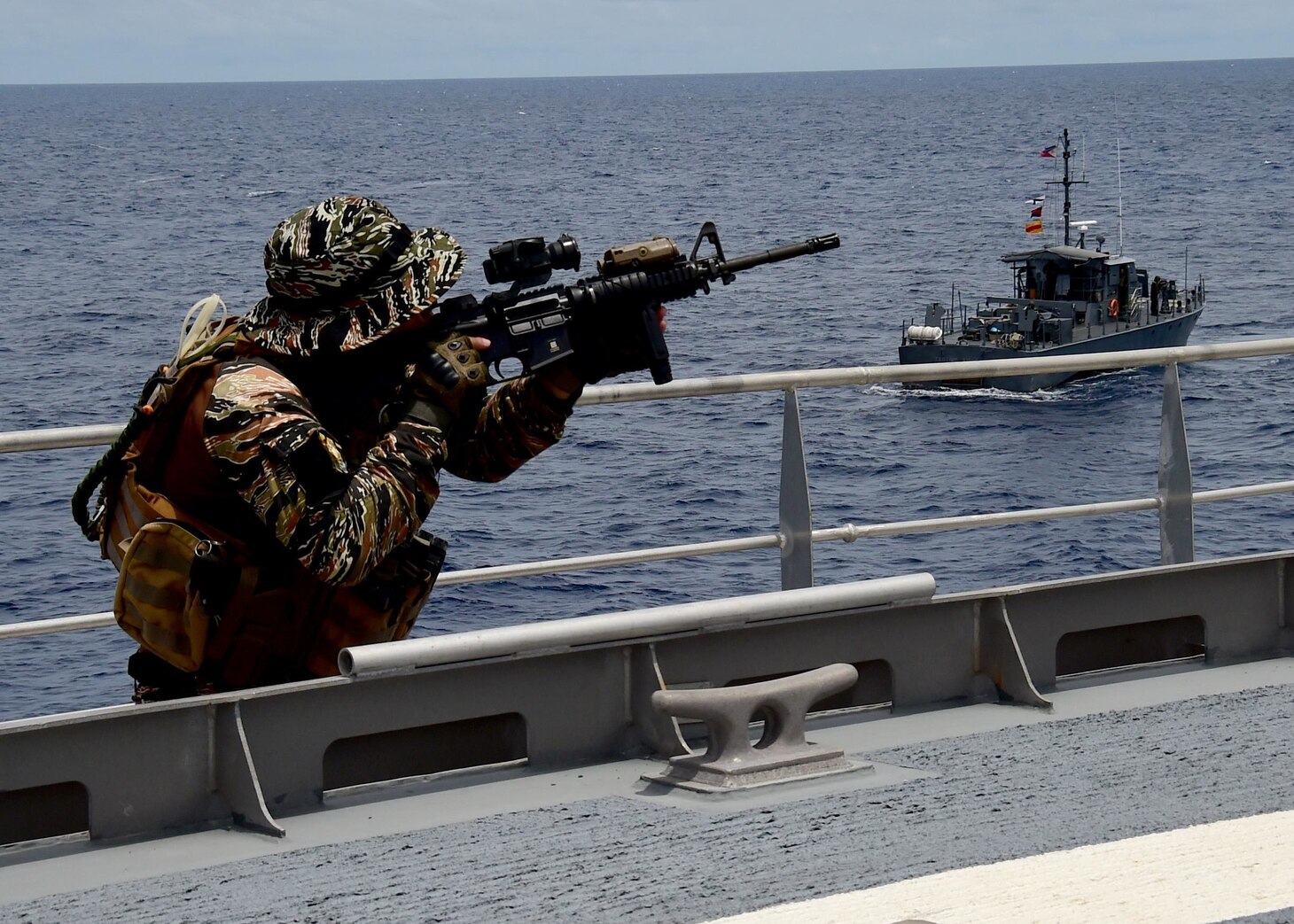 Members of the Philippine Naval Special Operations Group conduct Visit, Board, Search and Seizure (VBSS) aboard USNS Millinocket (T-EPF 3) during South East Asia Cooperation and Training (SEACAT) 2017 in waters off the coast of Puerto Princesa, Philippines, Aug. 30.  2017 is the 16th annual SEACAT exercise and includes participants from the U.S. Coast Guard and Coast Guards and Coastal Patrol Agencies from the Philippines, Singapore, Vietnam, Malaysia, and Indonesia.