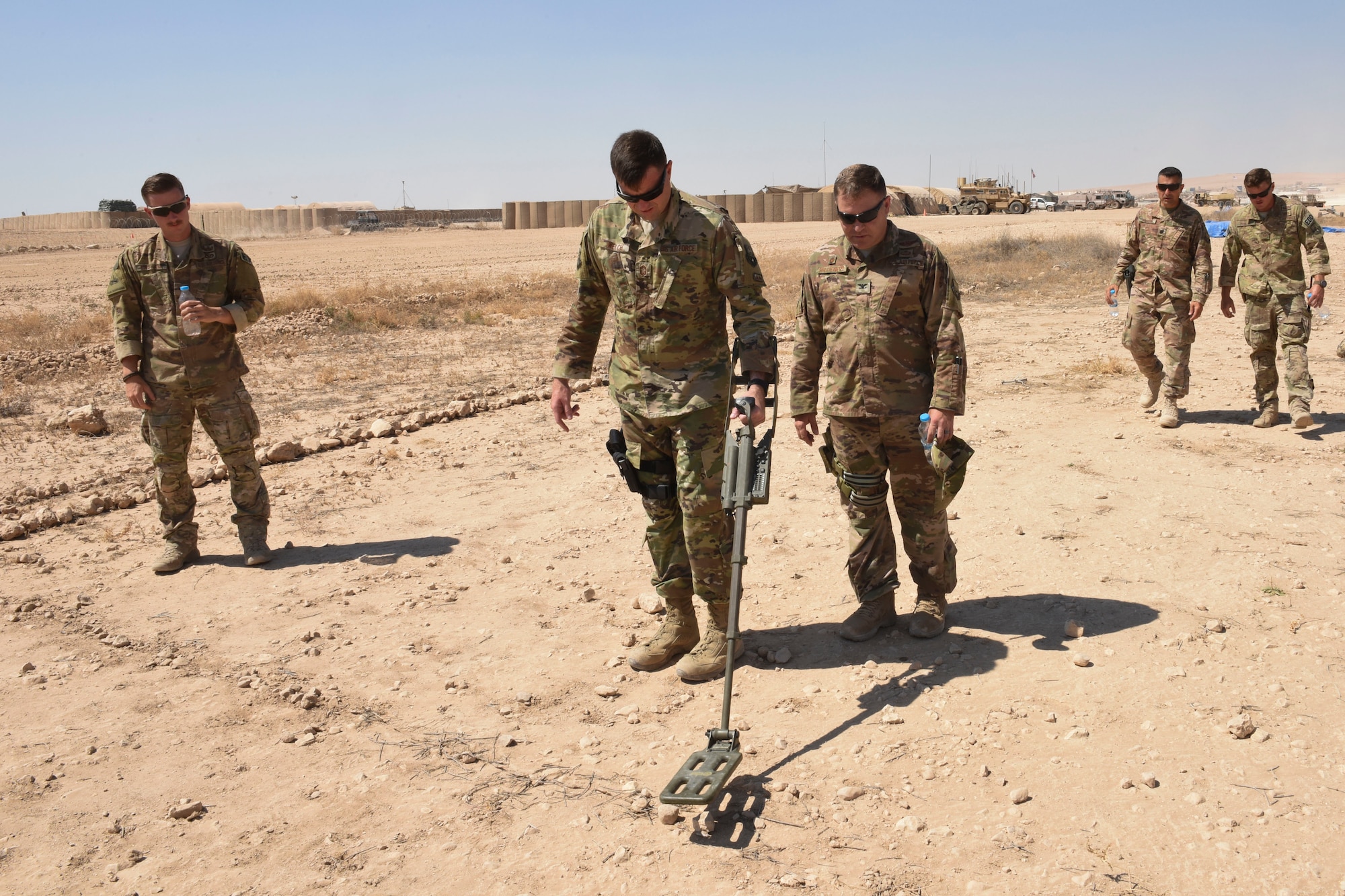 386th AEW leadership visits 441st AES