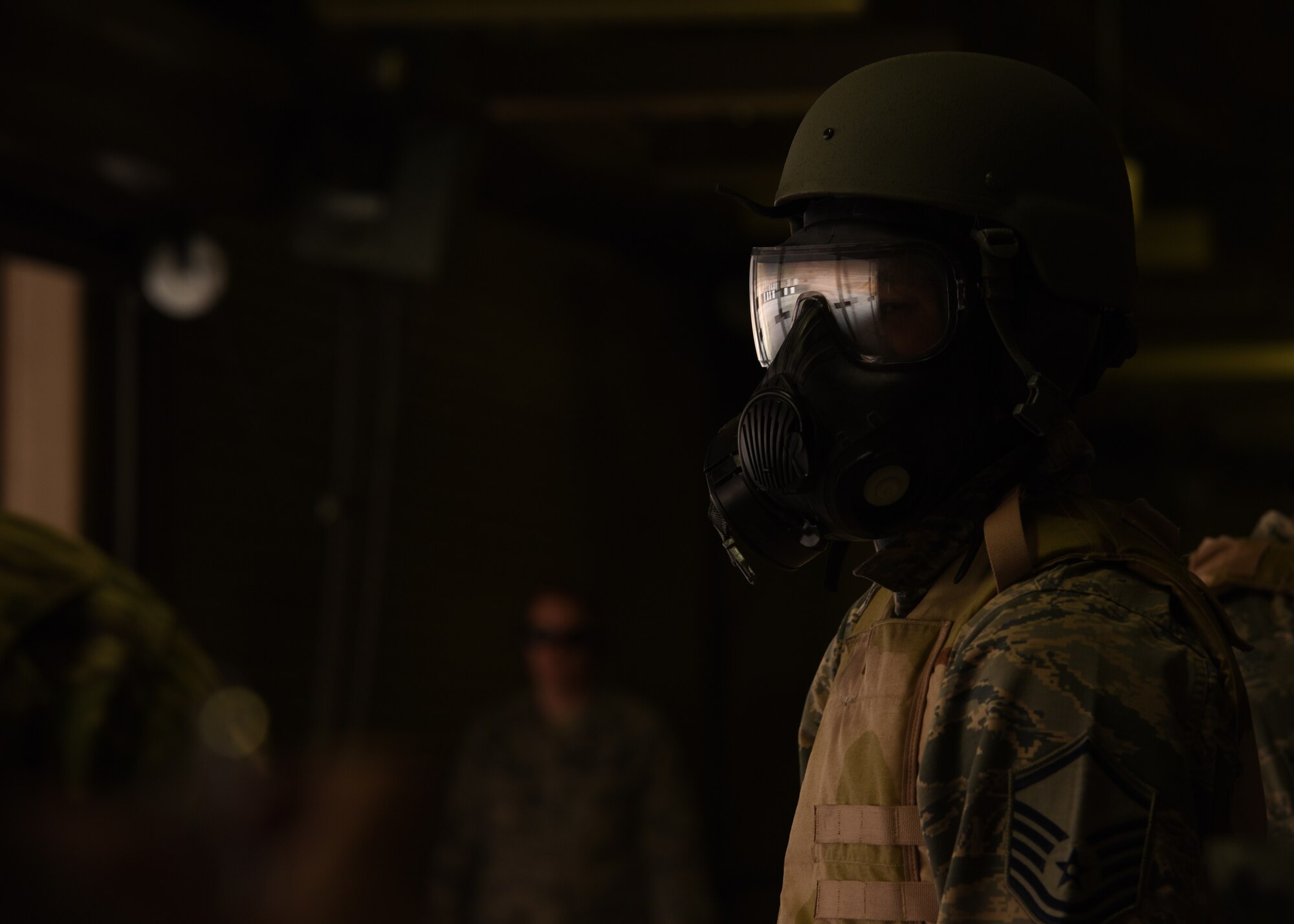Airmen qualify on M4