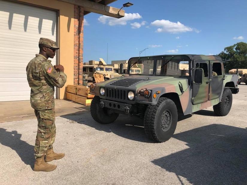 DFW Area Soldiers get a chance to the rule the road — with one of the Army’s most rugged vehicles