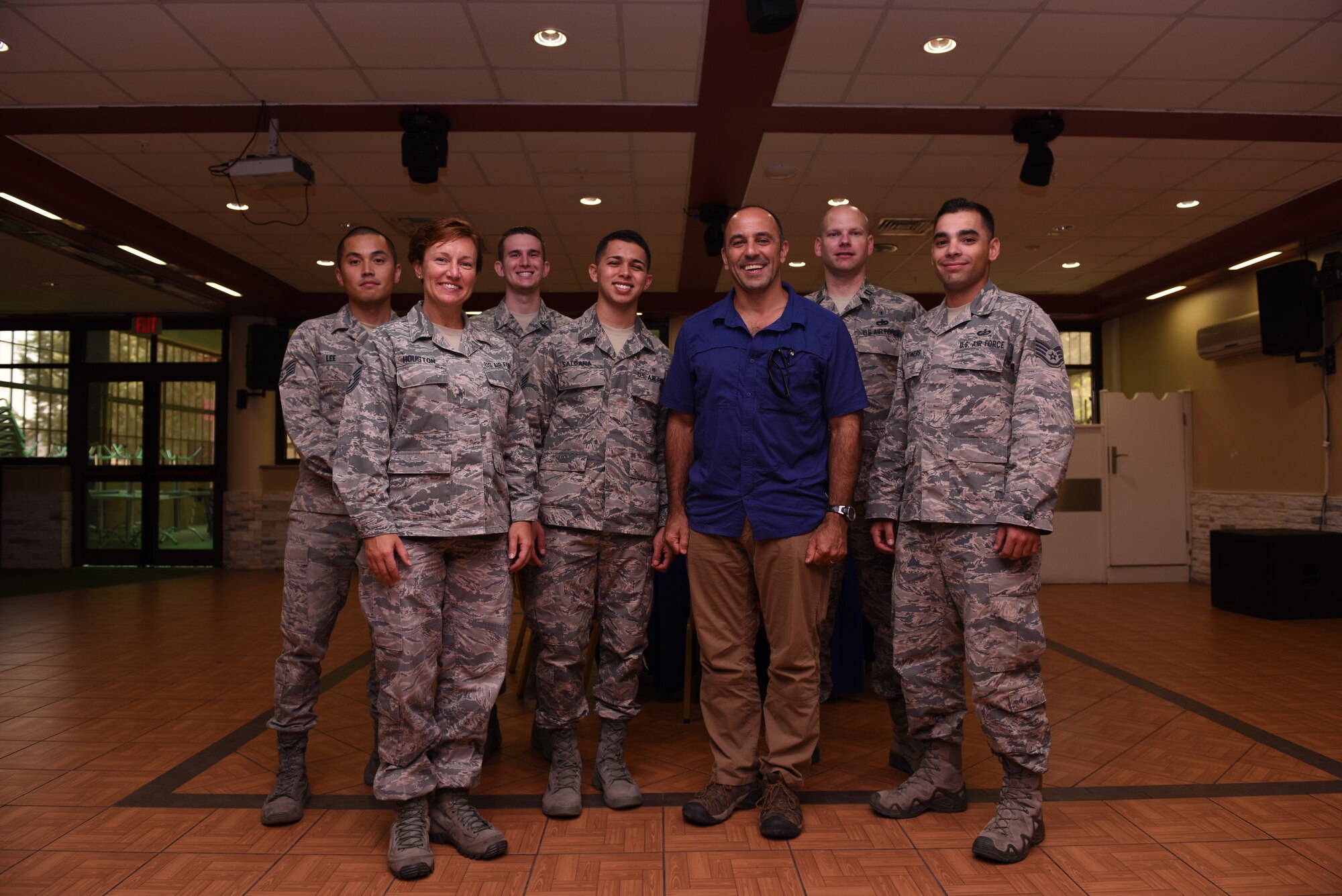 Rep. Jimmy Panetta poses with Airmen from Incirlik Air Base.