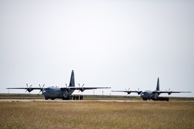 Romanian Paratroopers Leap From Us Aircraft Ramstein Air Base