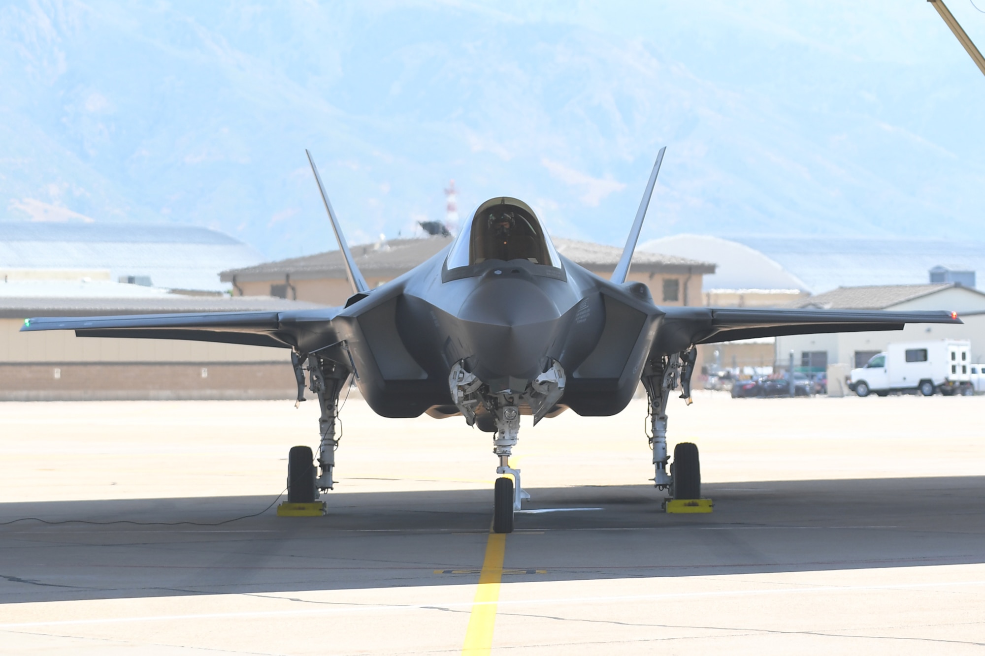 An F-35A Lightning II from the 4th Fighter Squadron prepares to depart on a training sortie Aug. 8, 2018, at Hill Air Force Base, Utah. Airmen and F-35s from the active-duty 388th Fighter Wing and Reserve 419th Fighter Wing at Hill AFB participated in the Air Force’s Weapon System Evaluation Program known as Combat Hammer. (U.S. Air Force photo by Todd Cromar)