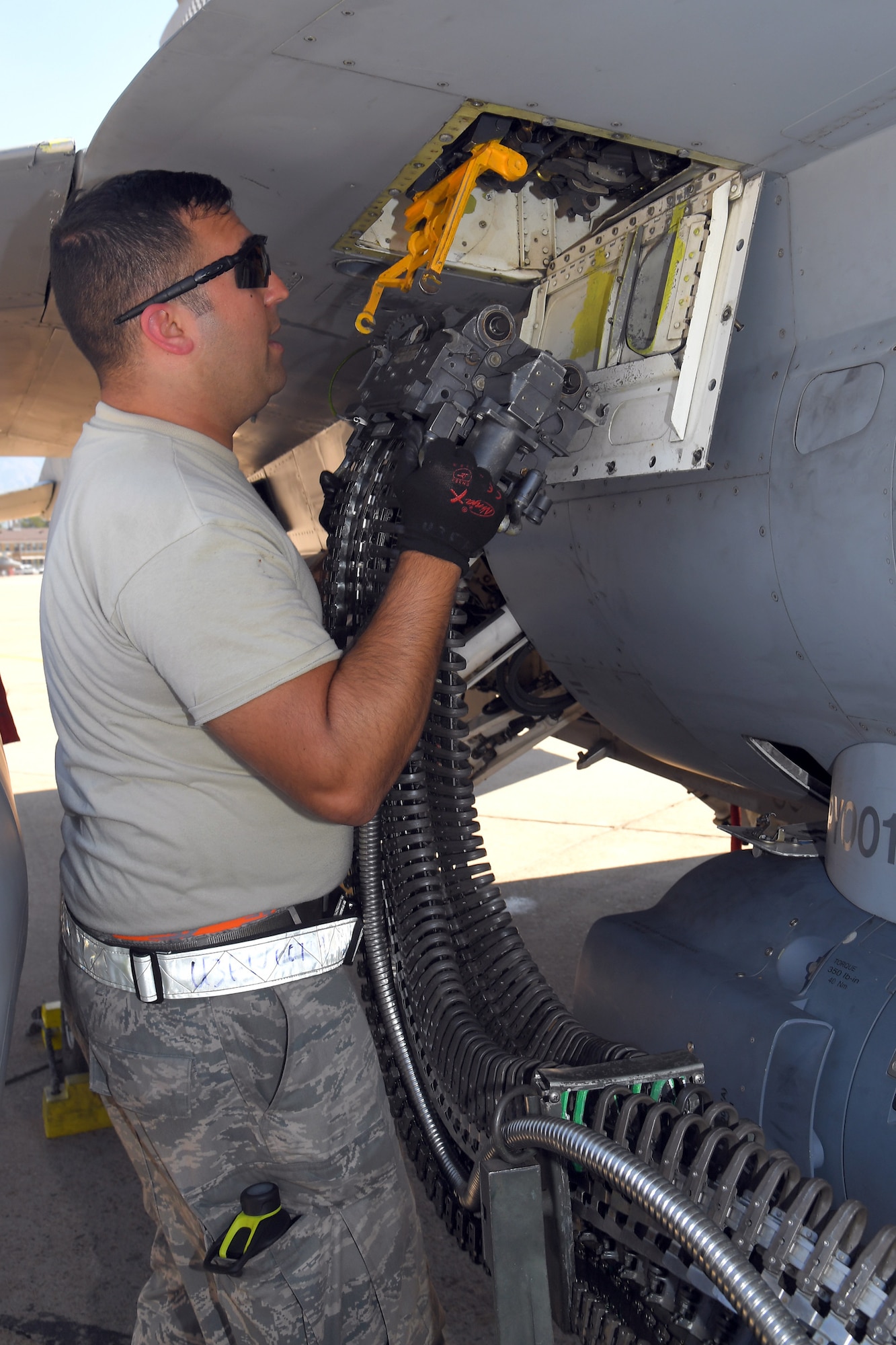 Staff Sgt. Richard Montalvan, 482nd Aircraft Maintenance Squadron, loads target rounds on an F-16, Aug. 8, 2018, at Hill Air Force Base, Utah. The 482nd AMXS from Homestead Air Reserve Base, Fla., was at Hill AFB to participate in the Air Force’s Weapon System Evaluation Program known as Combat Hammer. (U.S. Air Force photo by Todd Cromar)