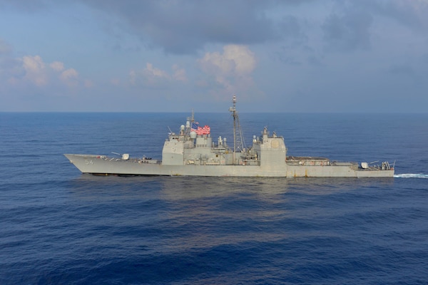 180831-N-AV746-0391.jpg