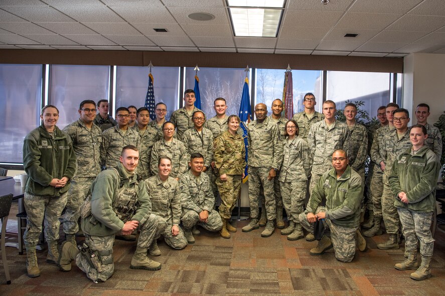 Airman leadership support lunch