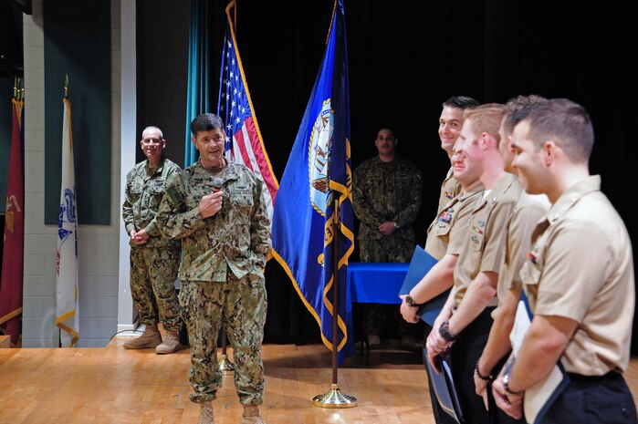 181121-N-VP310-1099.JPG