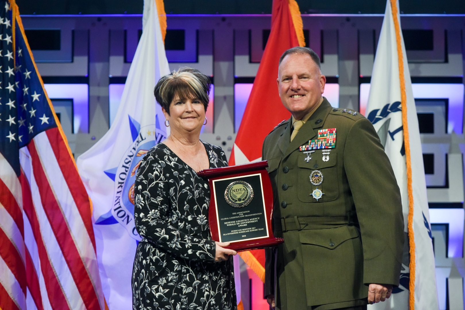 Transportation employees receive award at Defense conference