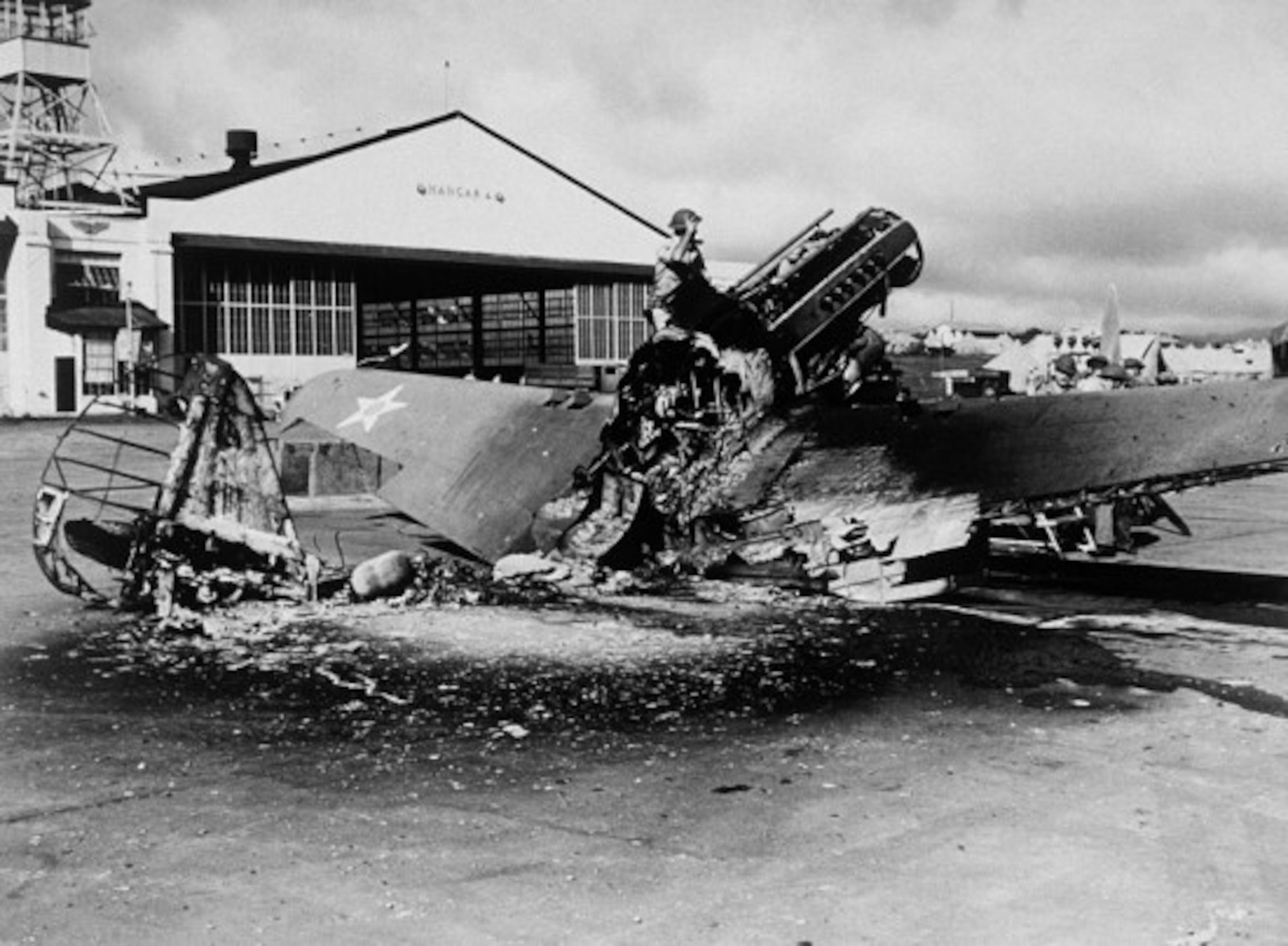 The remains of a P-40 Tomahawk at Wheeler Field. (National Archives photo)