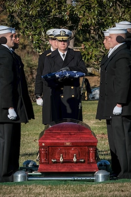 181207-D-UX415-0188.jpg