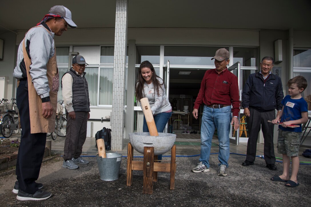 Air station residents experience flavor of local culture