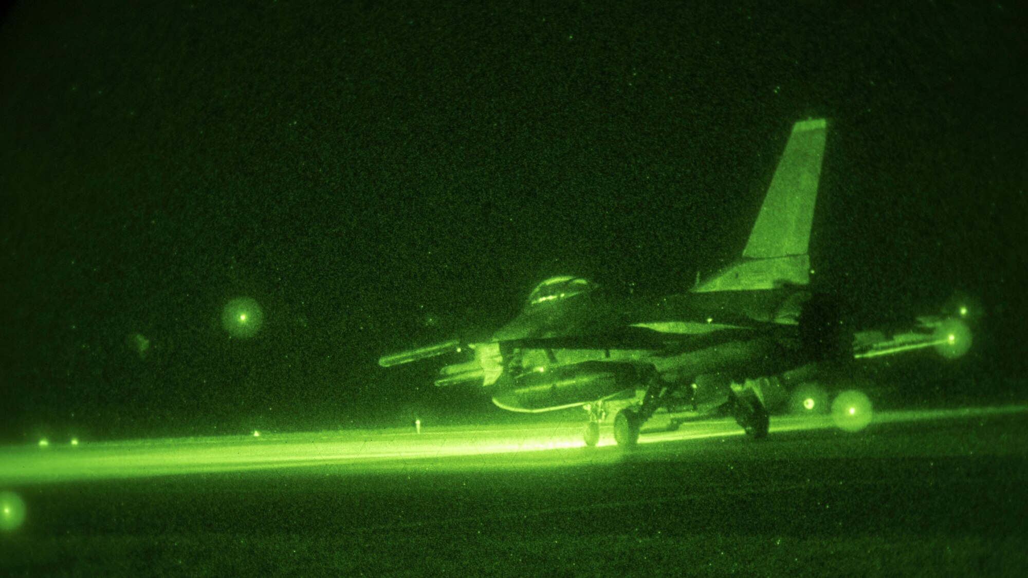 A U.S. Air Force F-16 Fighting Falcon assigned to the 8th Fighter Wing taxis prior to takeoff at Kunsan Air Base, Republic of Korea, Dec. 6, 2018. 8th FW pilots conduct both day and night operations on a routine basis to hone their skills in any conditions. (U.S. Air Force photo by Staff Sgt. Levi Rowse)