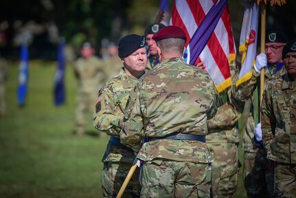 350th Civil Affairs command welcomes new commander