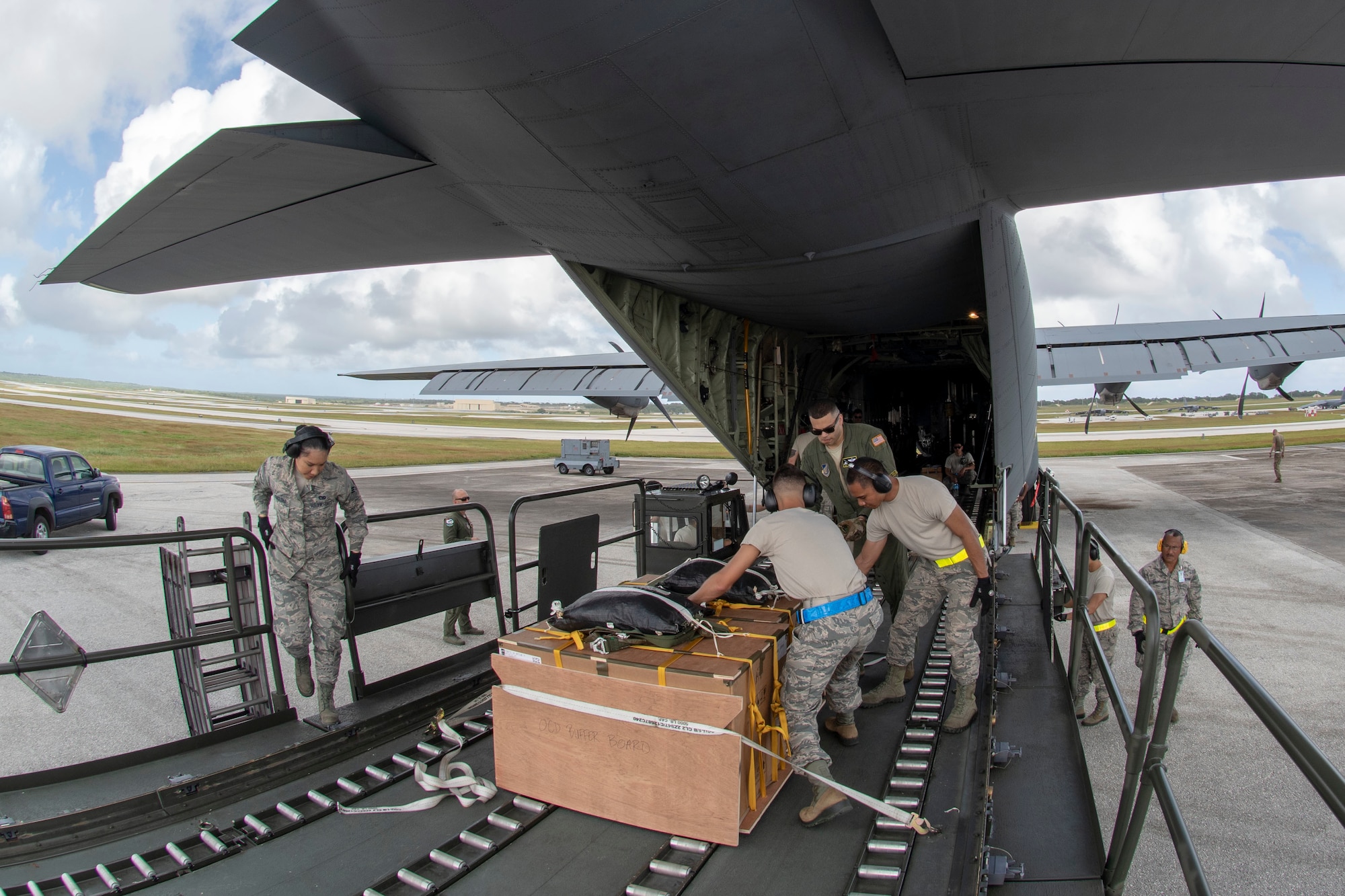 (U.S. Air Force photo by Senior Airman Matthew Gilmore)