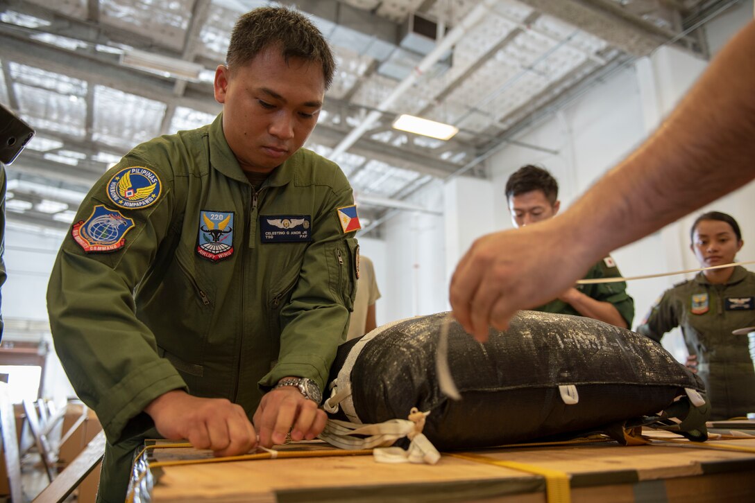 (U.S. Air Force photo by Senior Airman Matthew Gilmore)