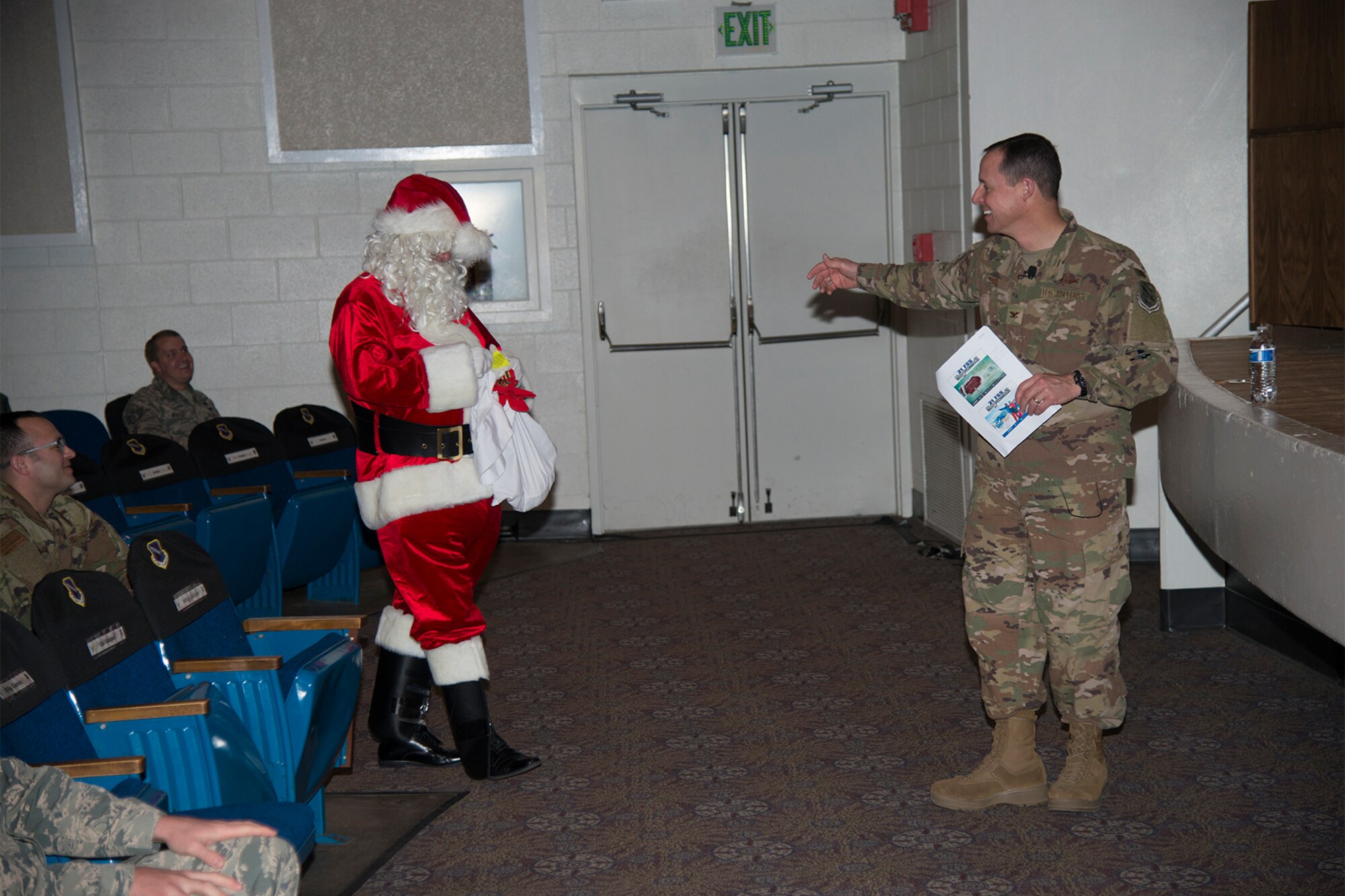 181206-F-RJ223-1007.JPG