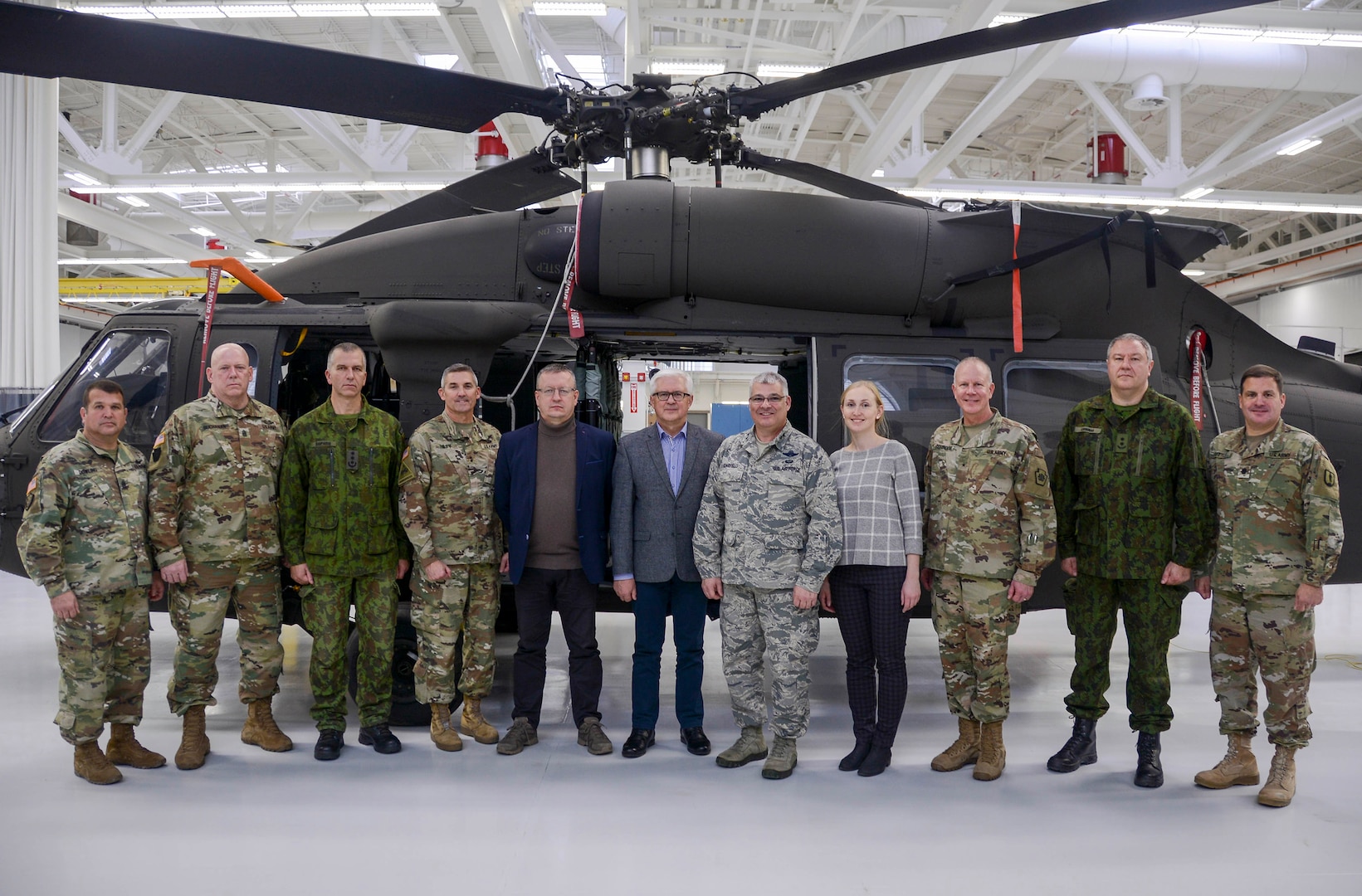 Pa. Guard welcomes Lithuanians to Fort Indiantown Gap > National Guard > Article  View