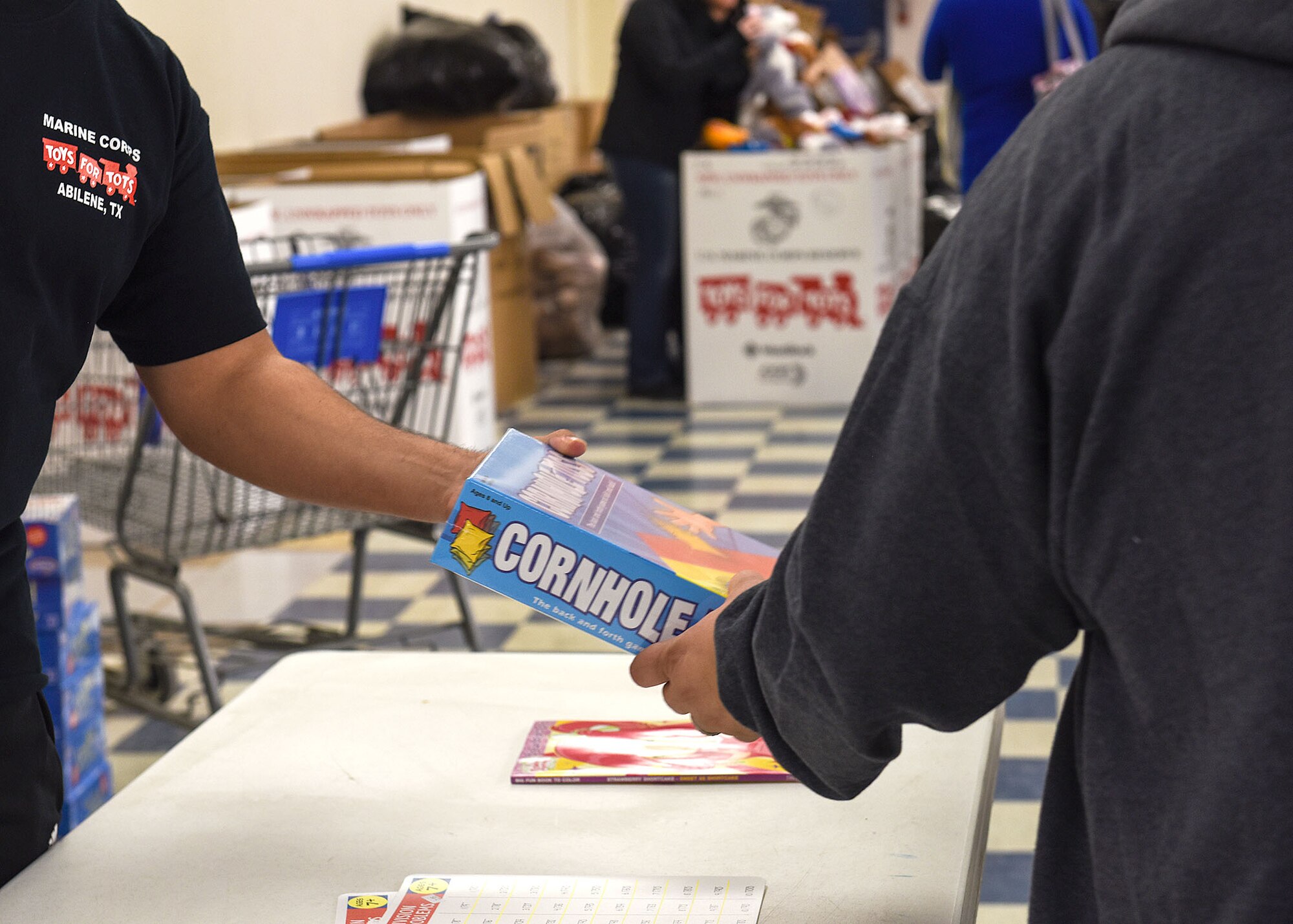 Dyess Marines, Airmen bring cheer with Toys for Tots