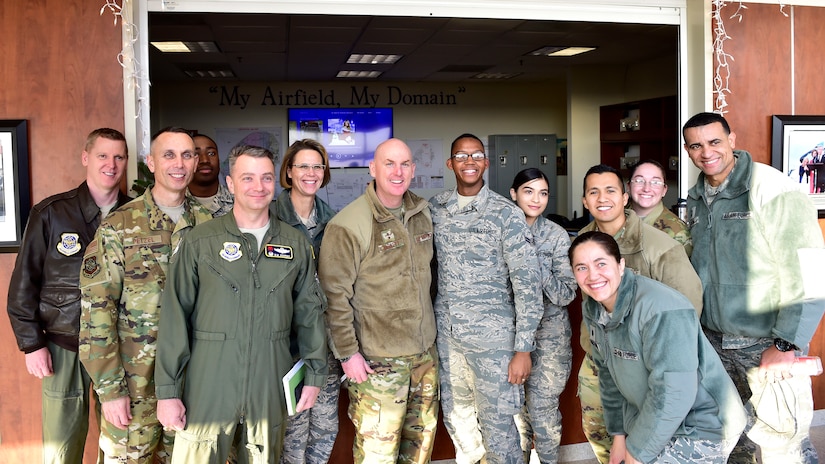 18 Af Leadership Visits 89 Aw Airmen > Joint Base Andrews > Article Display