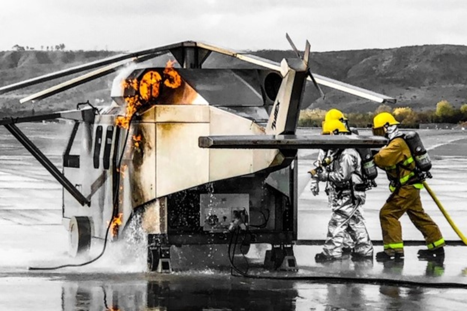 ARFF Marines practice putting out fires