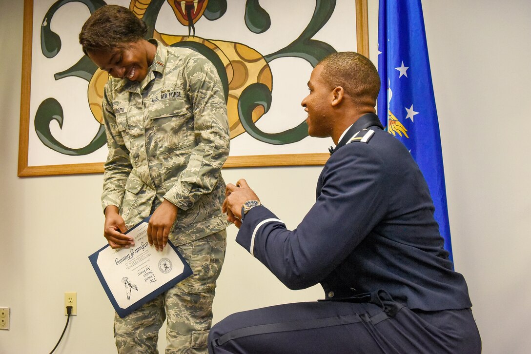 Marriage proposal during AMOC graduation