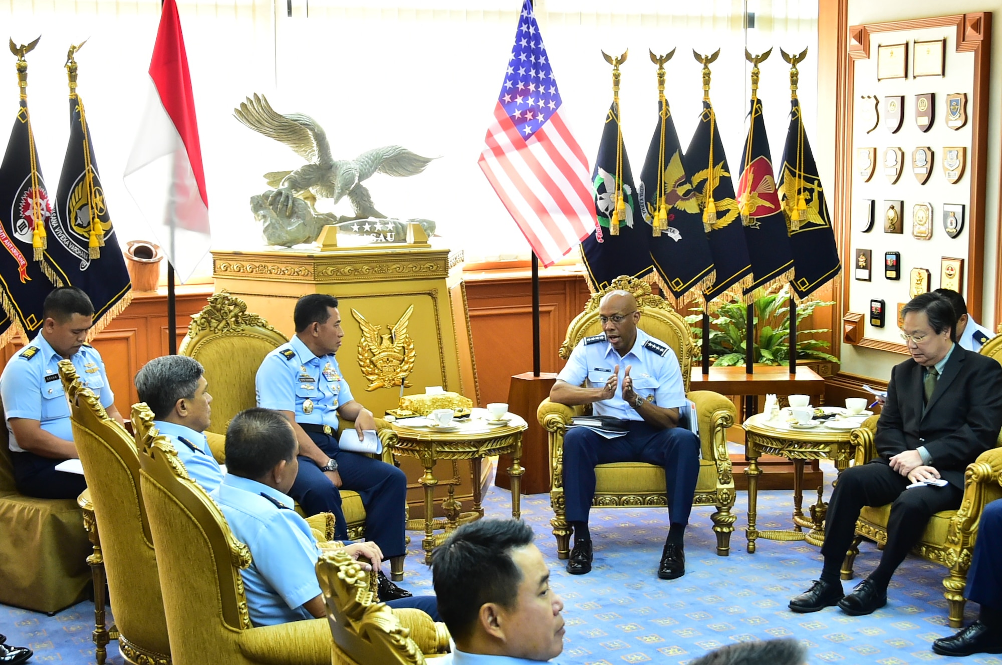 Air Chief Marshal Yuyu Sutinsa, Indonesian Air Force chief of staff, hosts U.S. Air Force Gen. CQ Brown, Jr., Pacific Air Forces commander, during a round table event in Jakarta, Indonesia, Dec. 13, 2018.