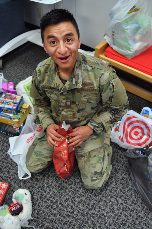 50th-space-wing-volunteers-wrap-angel-tree-gifts-schriever-space