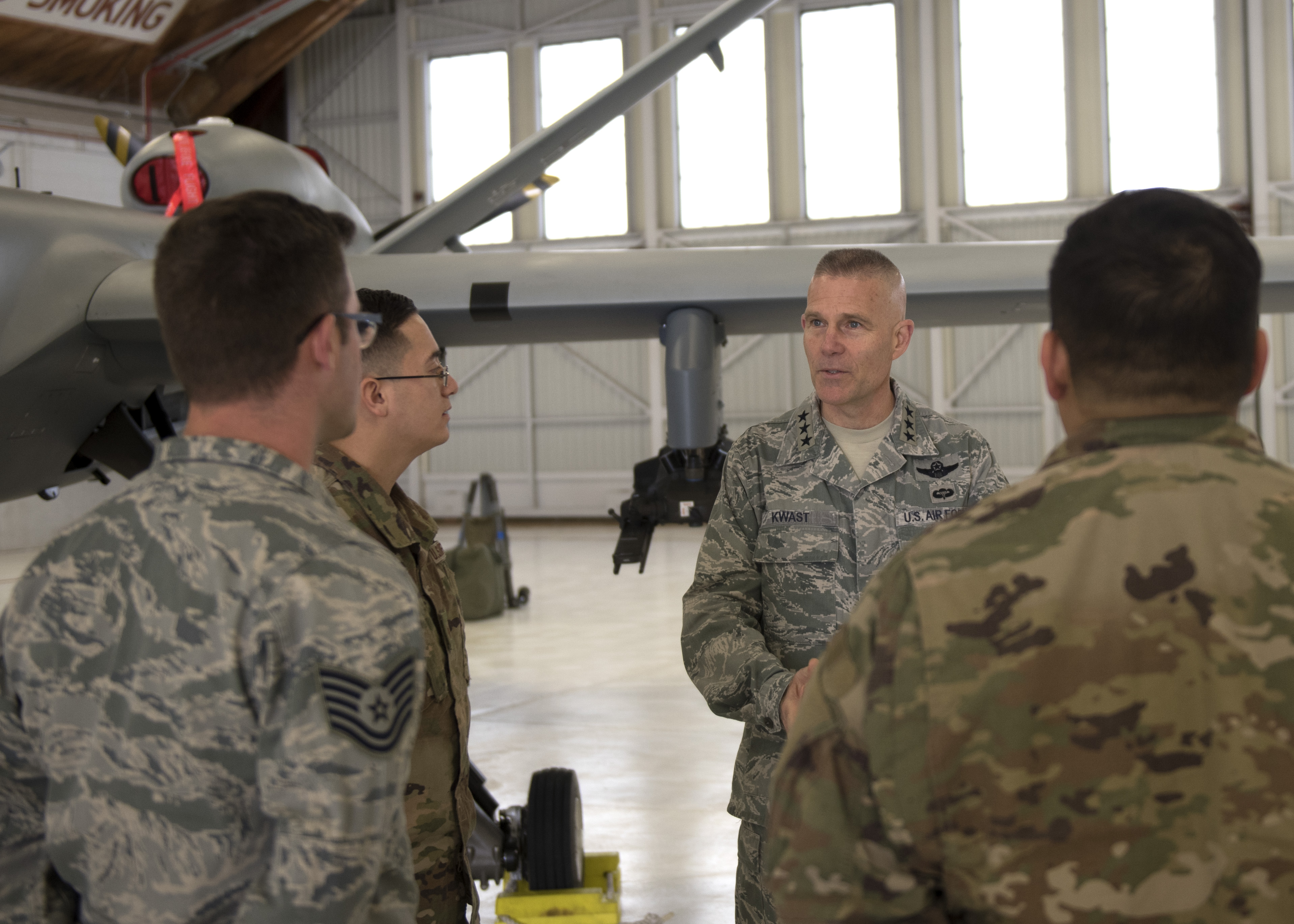 AETC commander visits Holloman > Holloman Air Force Base > Display