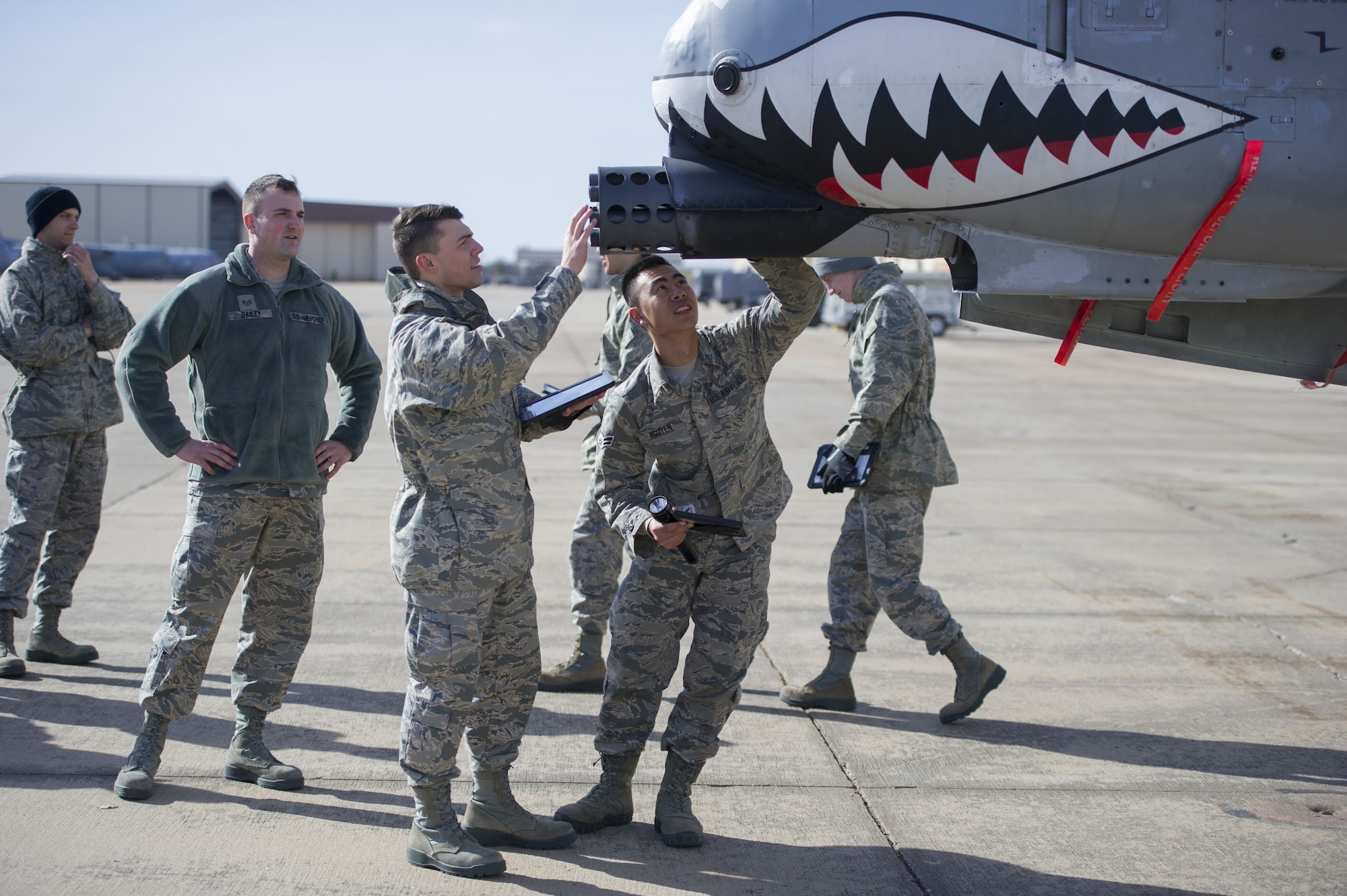 362nd Training Squadron crew chief training