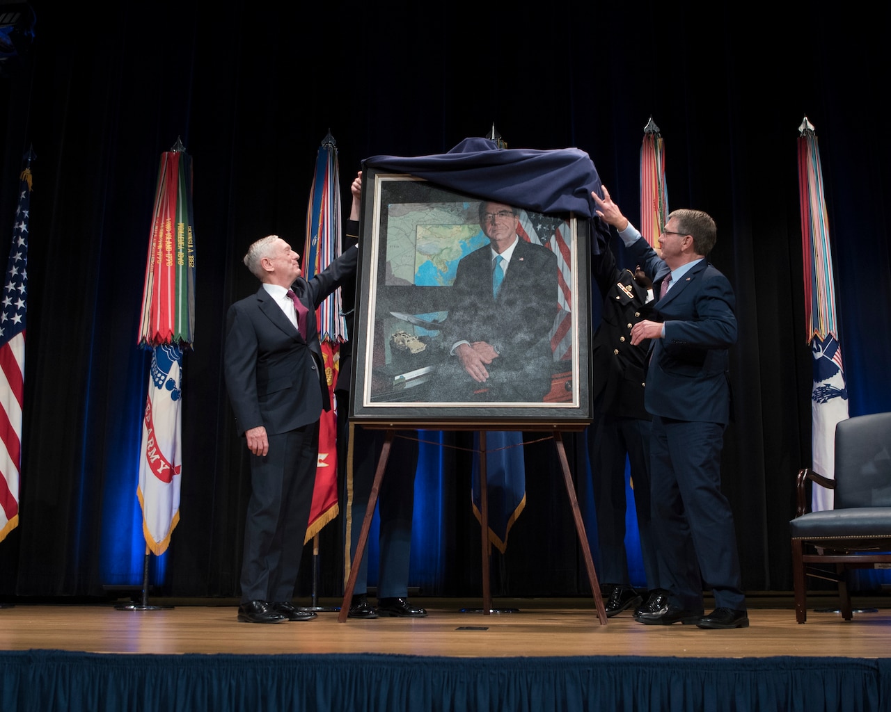 Mattis Dedicates Former Defense Secretary Carter S Official Portrait U S Department Of