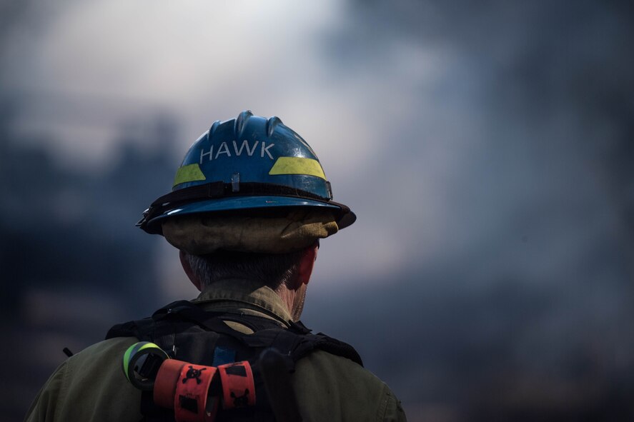 Fire and Smoke: Natural Resources controlling the burn