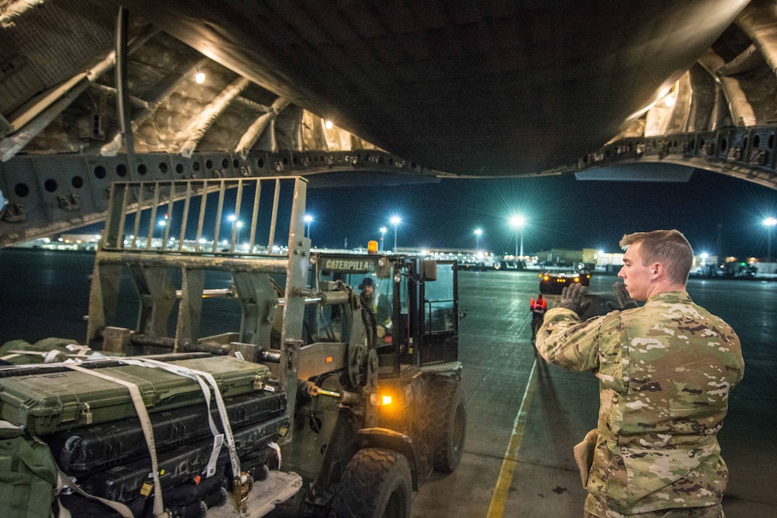 C-17 crews help realign assets to Afghanistan