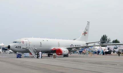 U.S. Navy aircraft participate in Singapore Airshow