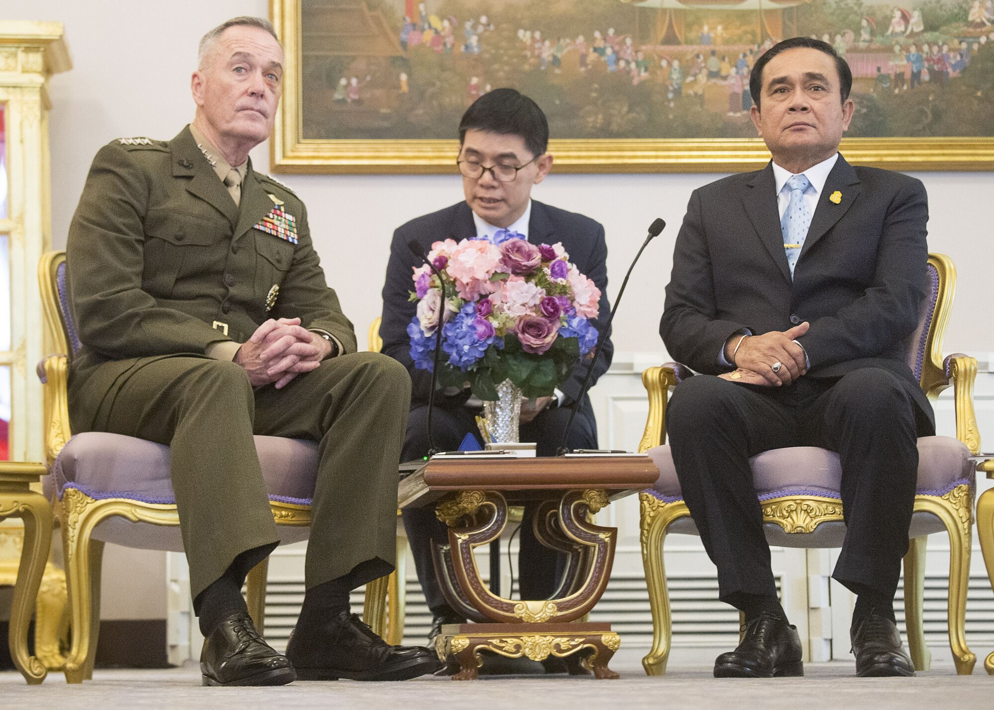 Marine Corps Gen. Joe Dunford, chairman of the Joint Chiefs of Staff, meets with Prime Minister Prayut Chan-ocha at the Government House in Bangkok, Feb. 7, 2018.