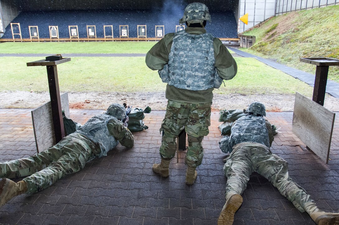 Soldiers practice shooting on a 25-meter range