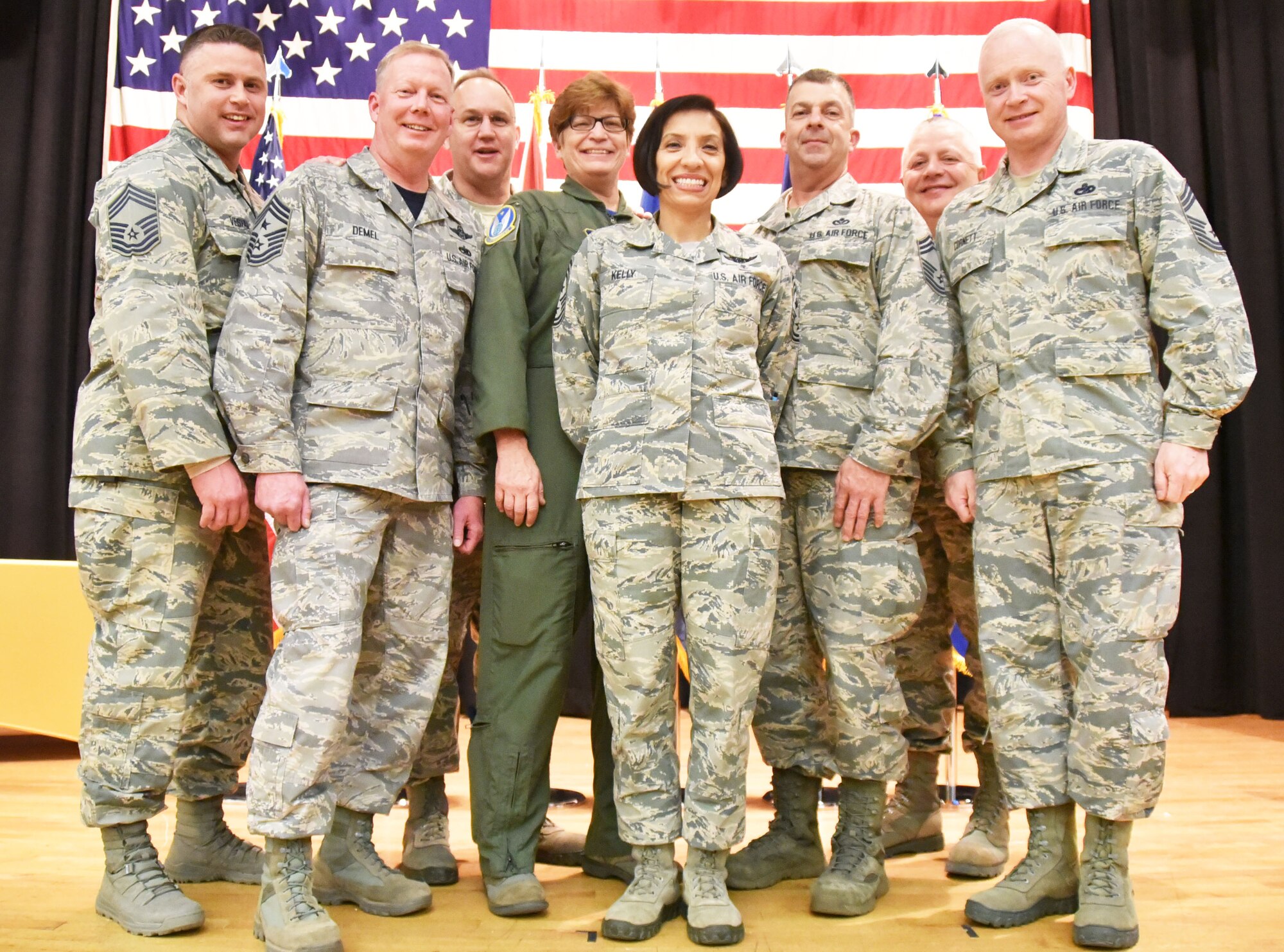 Reserve Leaders Visit Refueling Wing