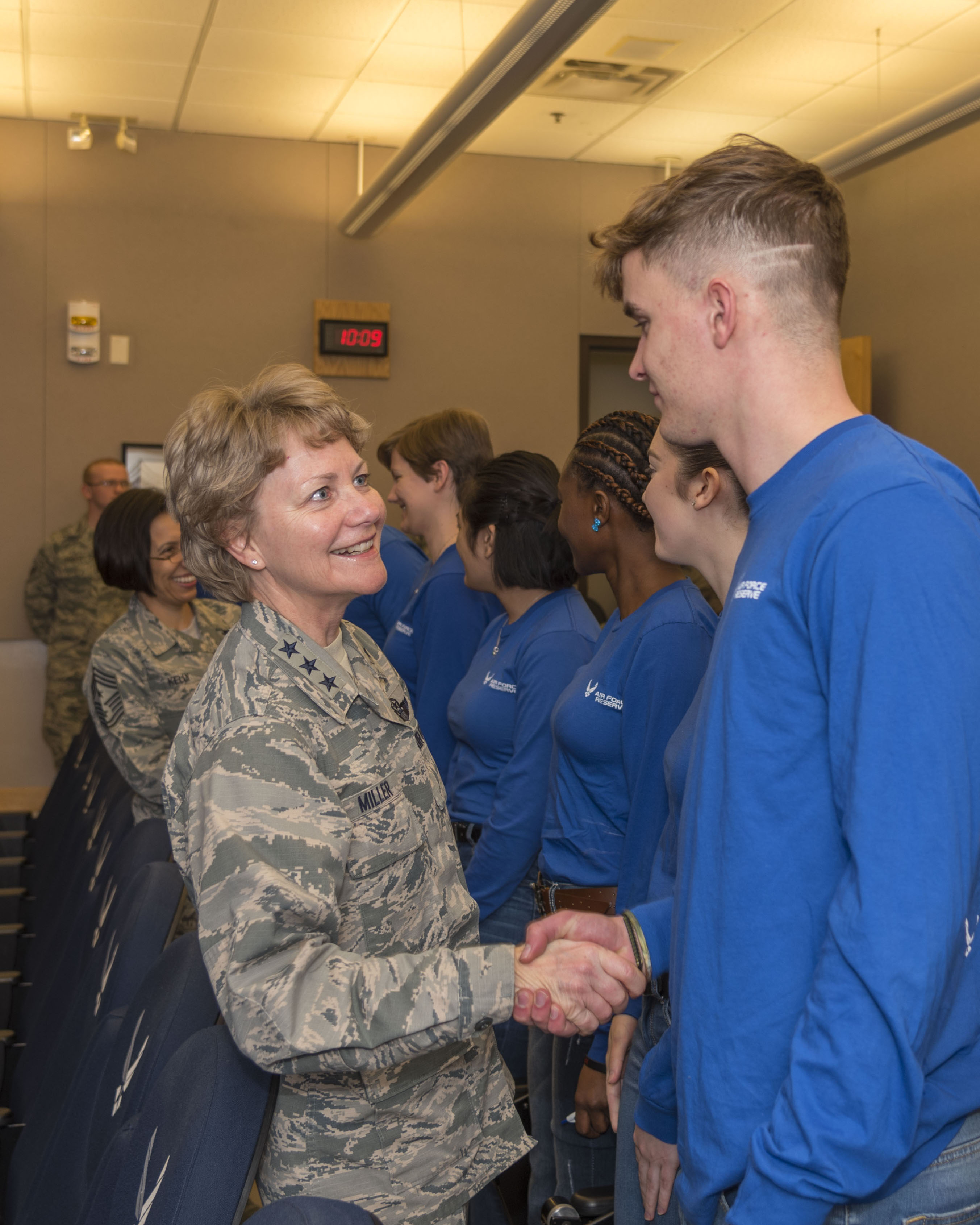 Breaking Barriers AF Reserve’s first 4star > 931st Air Refueling Wing