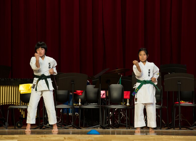 Matthew C. Perry Elementary School welcomed the Shunan International Children’s Club for a performance at Marine Corps Air Station Iwakuni, Japan, Feb. 12, 2018.