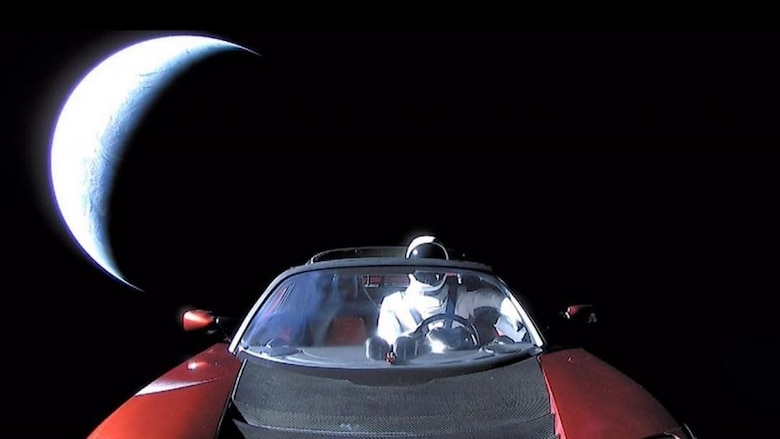 Hood cam shot of Musk's Tesla to the Stars