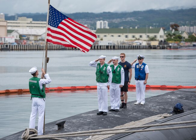 USS Texas returns to Pearl Harbor after deployment