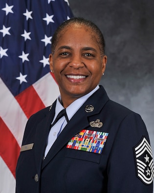 AMC Command Chief completes Air Force career > Scott Air Force Base ...