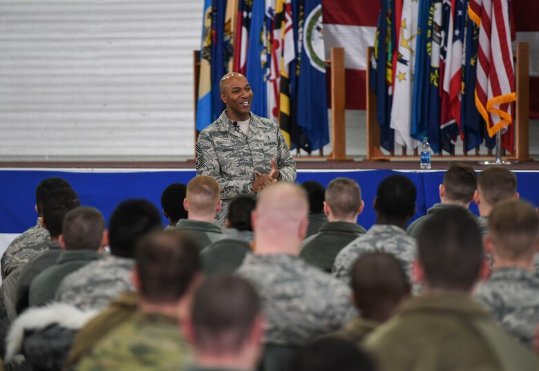 CMSAF Wright visits Minot Airmen