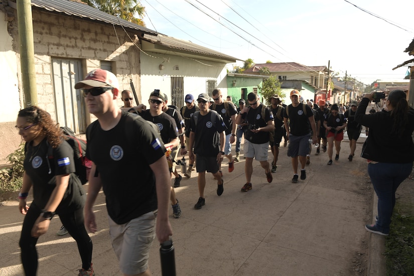 Joint Task Force-Bravo volunteers visit Villages of Comayagua and La Paz