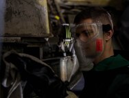 2MXS washes the Stratofortress