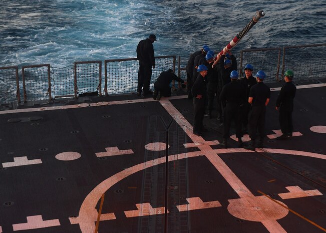 Sailors hoist the jackstaff as the Arleigh Burke-class guided-missile destroyer USS Sterett (DDG 104) arrives in Pearl Harbor for a port visit. Sterett is on a scheduled deployment to conduct operations in the Indo-Pacific region. It will also support the Wasp Expeditionary Strike Group (ESG) in order to advance U.S. Pacific Fleet’s Up-Gunned ESG concept and will train with forward-deployed amphibious ships across all mission areas.