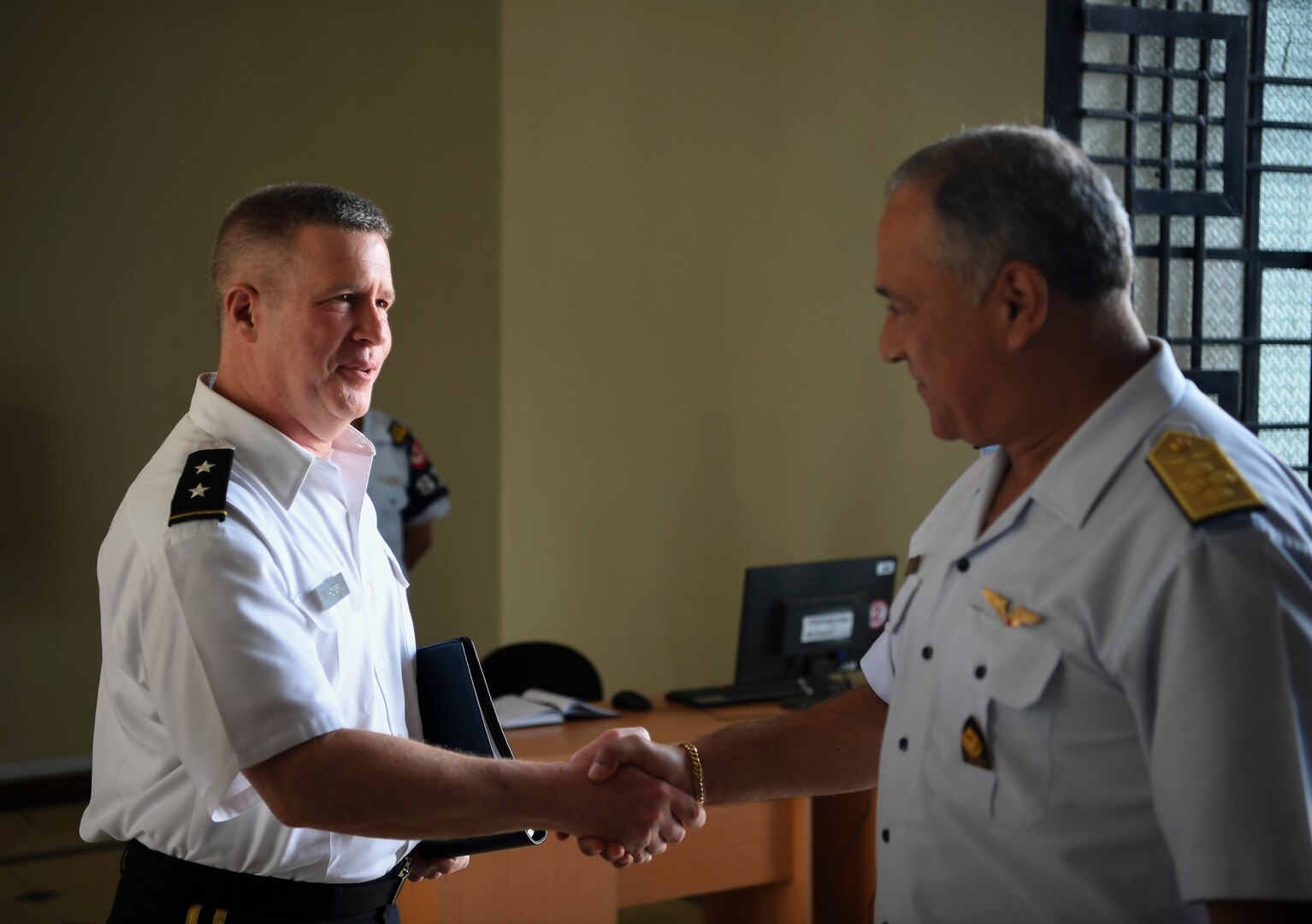 WVNG meets with Peruvian military leaders